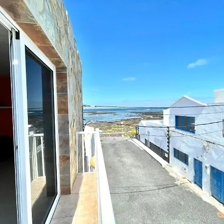 Bonita Casa El Charco Con Wifi, De Un Dormitorio En Orzola