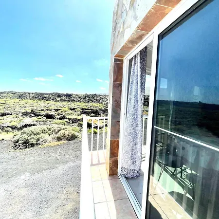Bonita Casa El Charco Con Wifi, De Un Dormitorio En Orzola