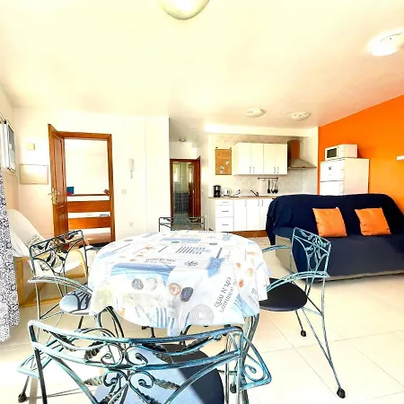 Bonita Casa El Charco Con Wifi, De Un Dormitorio En Orzola * Orzola