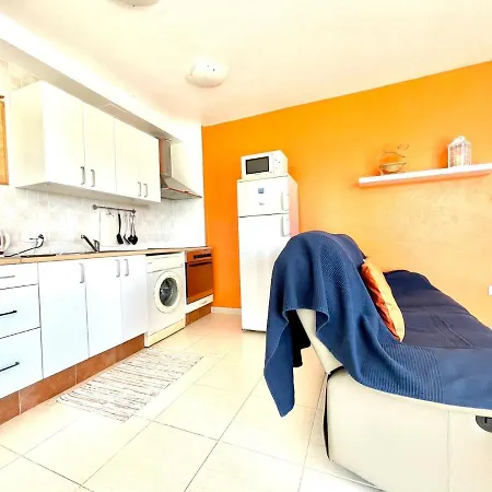 Ferienhaus Bonita Casa El Charco Con Wifi, De Un Dormitorio En Orzola Orzola